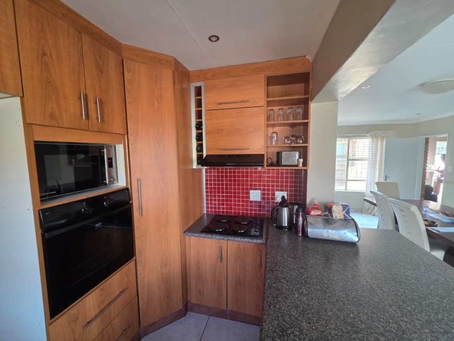 3 Bedroom Property for Sale in Spitskop SH Free State